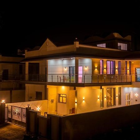 Fun Square Villa โลนาวาลา ภายนอก รูปภาพ